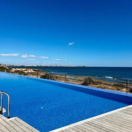 Posidonia Punta Prima 아파트 *
